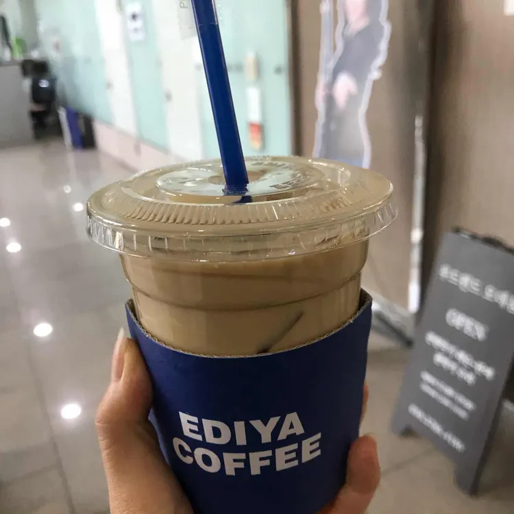 이디야커피 사진