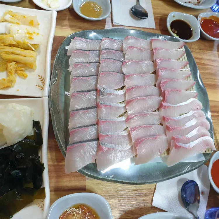 돈방석 수산 사진