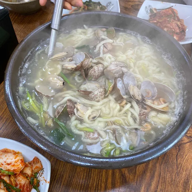 항아리손칼국수 사진