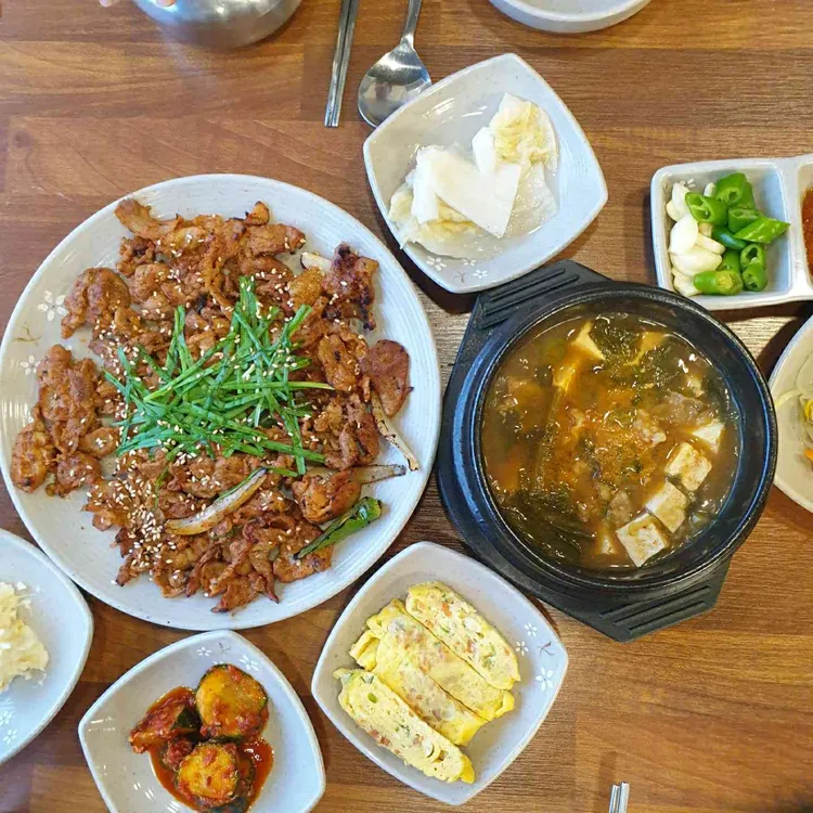 참전통한식 사진