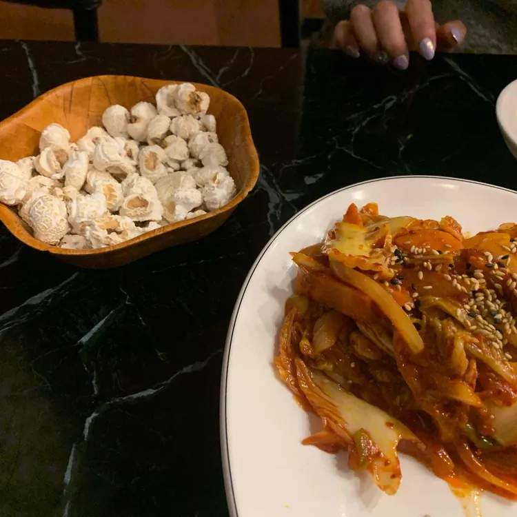 꾸찌꾸찌 사진