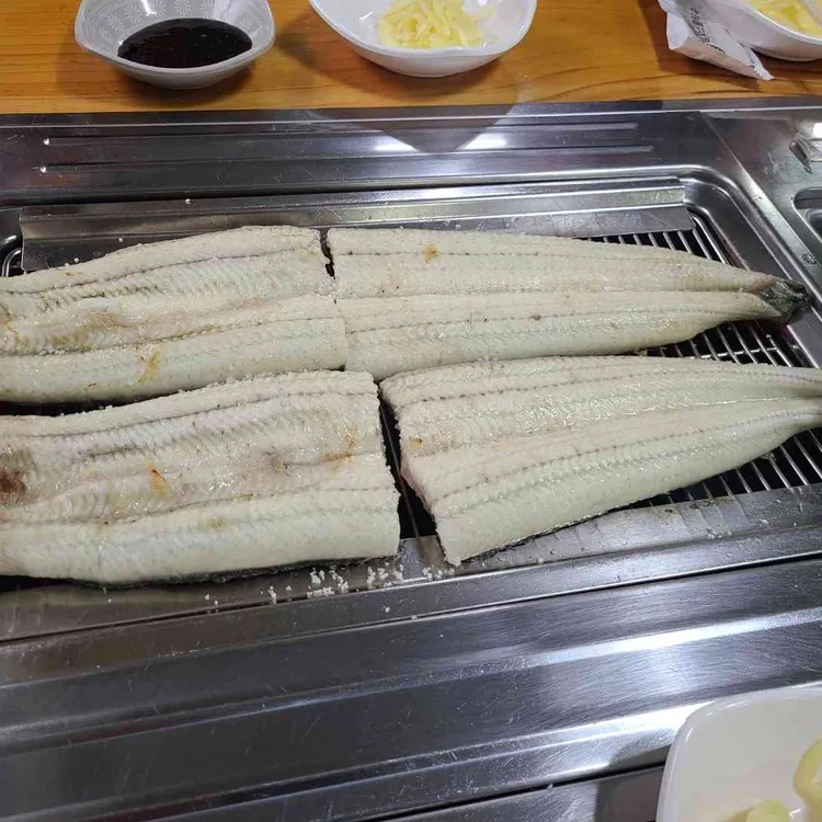 행주장어웅어 사진
