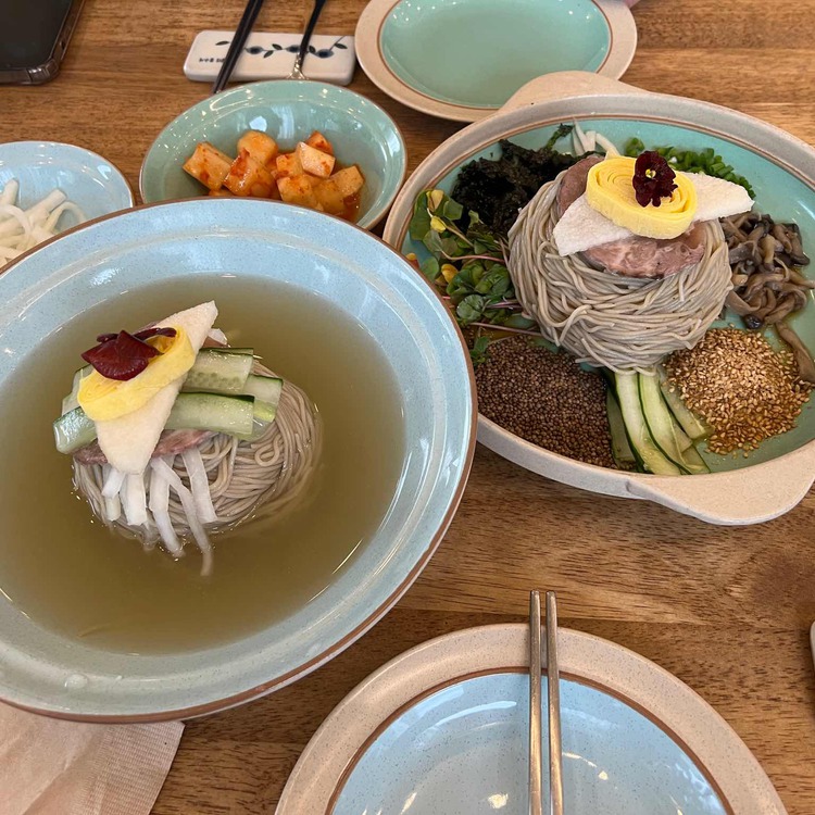 오월의 꽃수저 사진