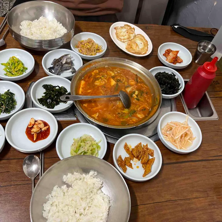 진성식당 사진