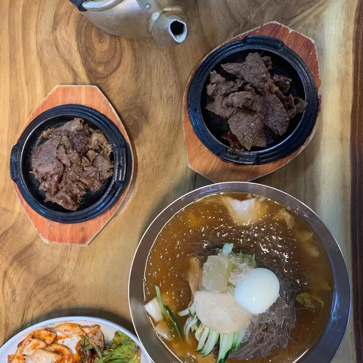 평양냉면 사진