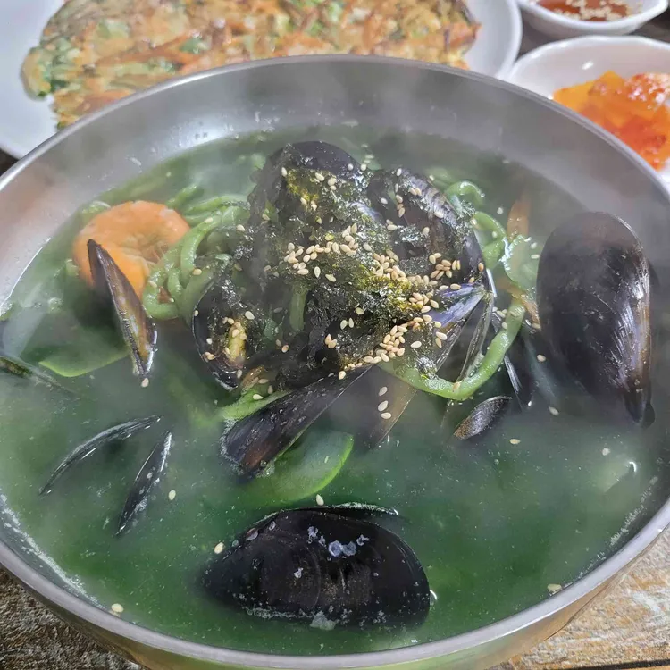 이가매생이수제비칼국수 사진