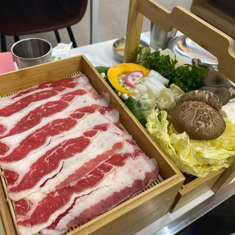 화월샤브샤브 사진
