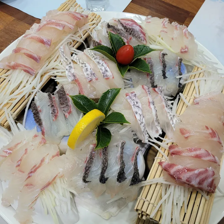 삼해횟집 사진