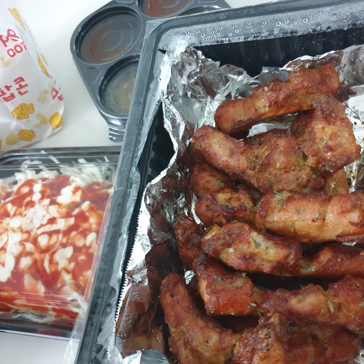 쪽갈비에반하닭 사진