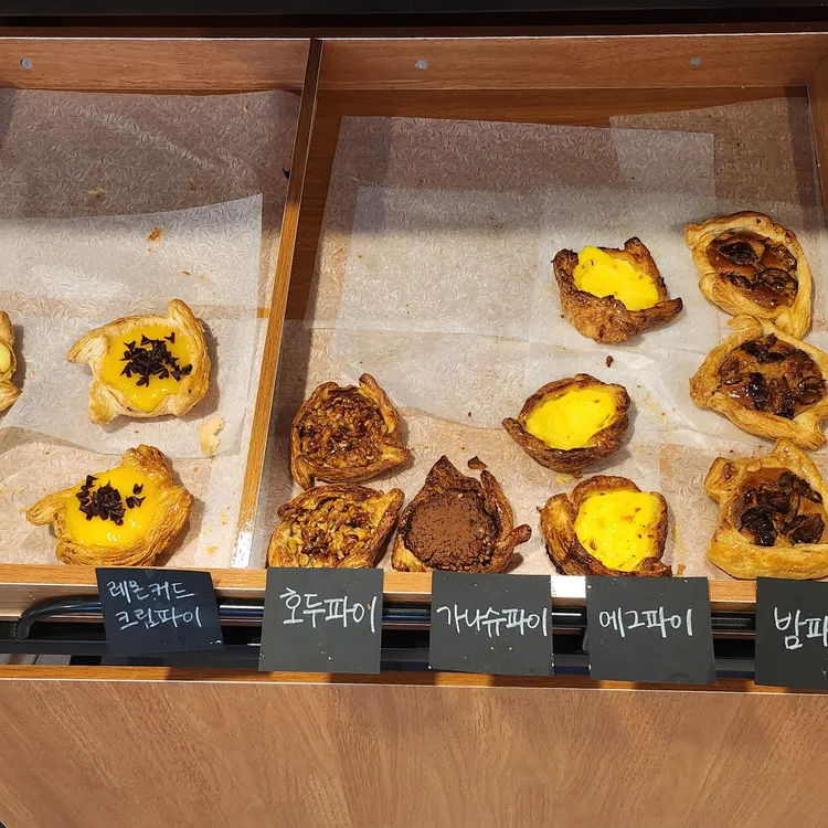 스파이 사진