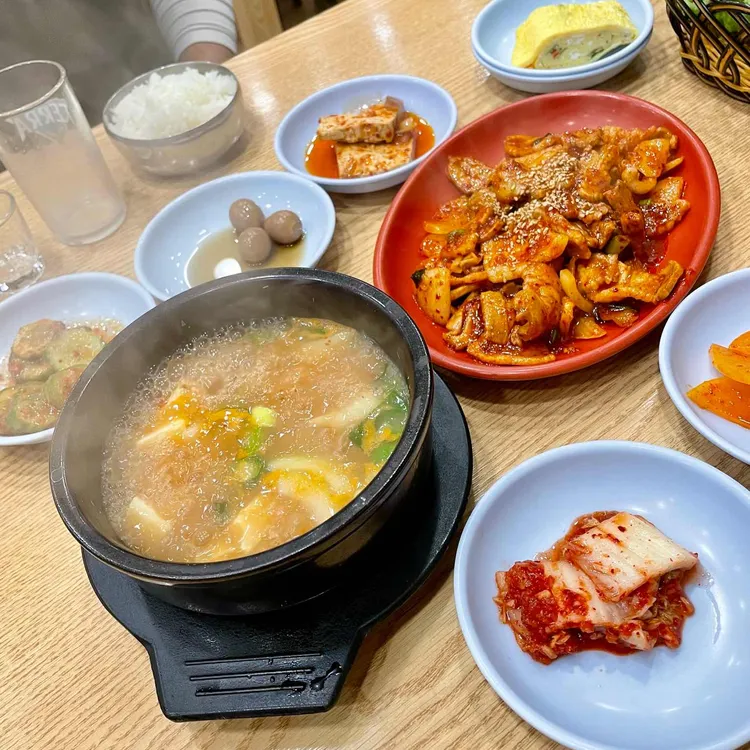 화성식당 사진