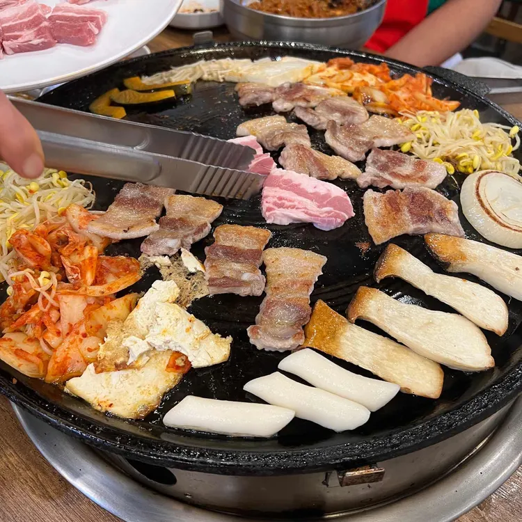 춘천명물닭갈비막국수 사진