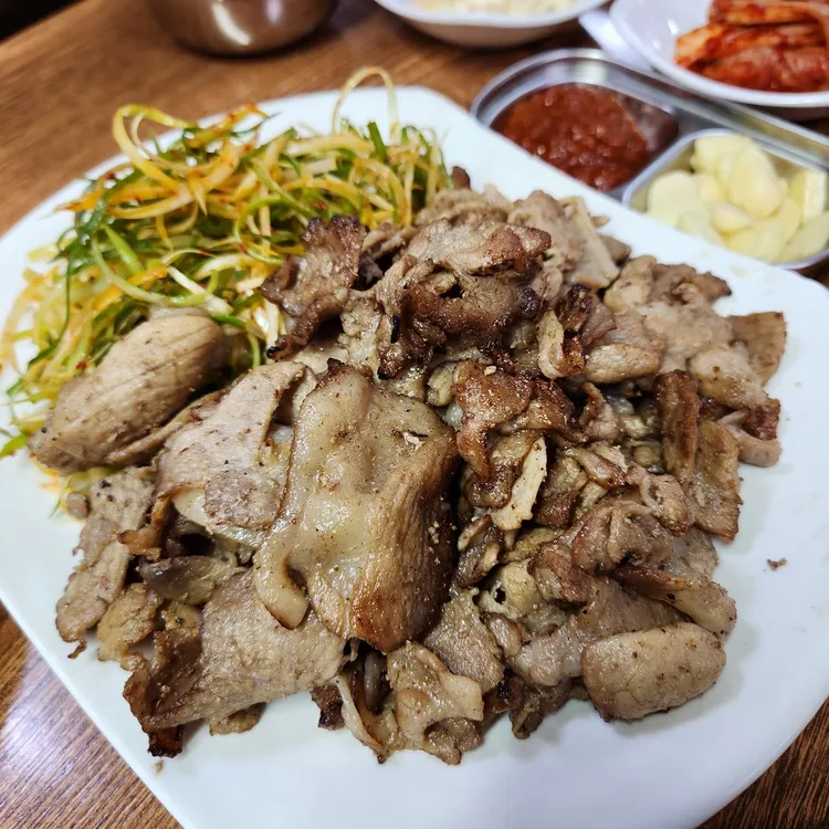 까치기사식당 사진