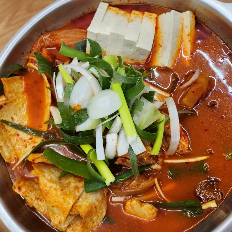 사랑담은묵은지찜찌개 사진