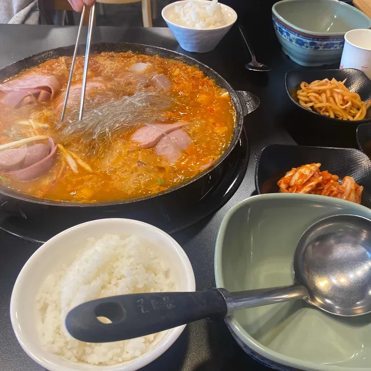 돈방석부대찌개 사진