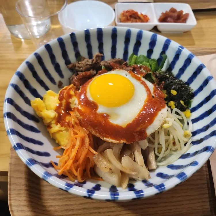 포나 사진