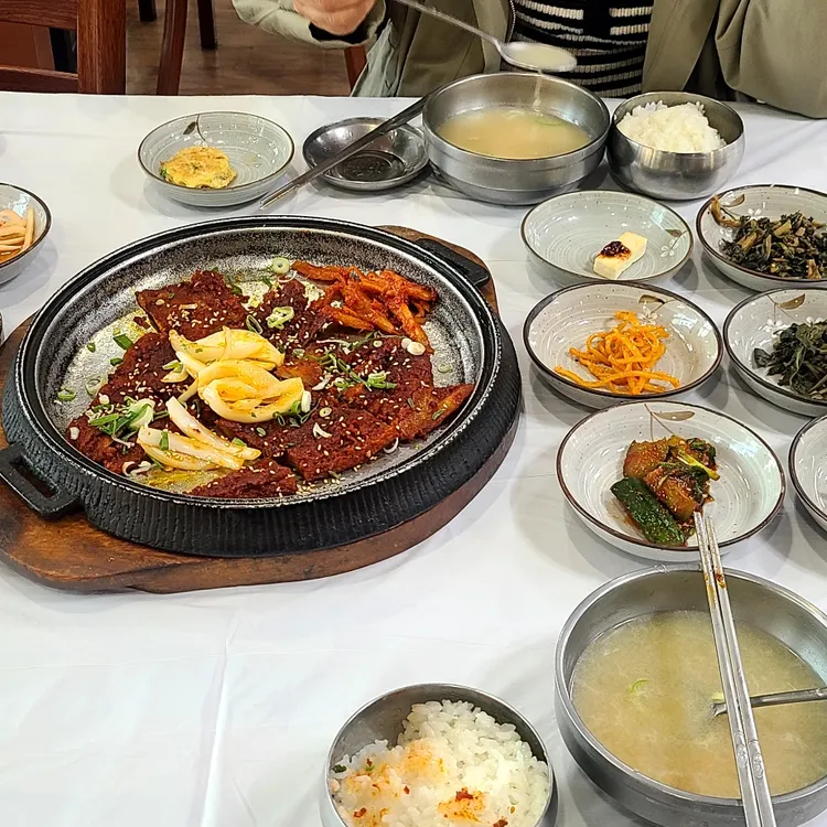 부흥식당 사진