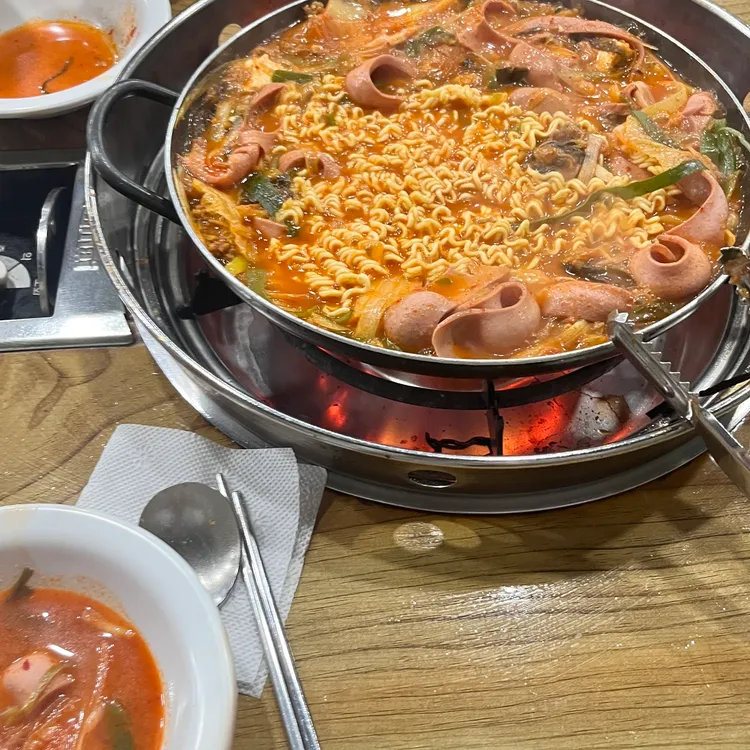 토박이부대찌개전문 사진