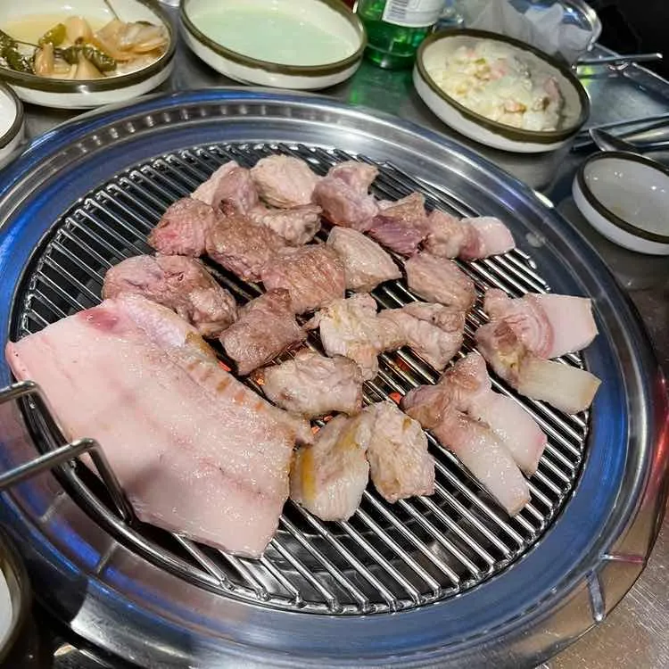 돈사돈 사진