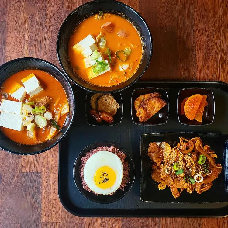 찌개제국 사진