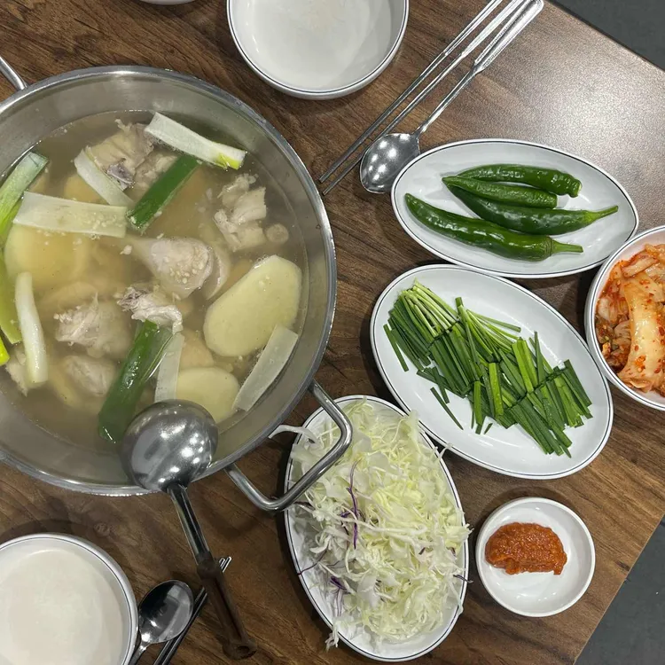 공릉동닭한마리전문점 사진