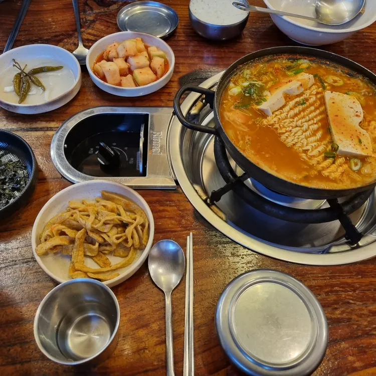 합정생고기김치찌개 사진