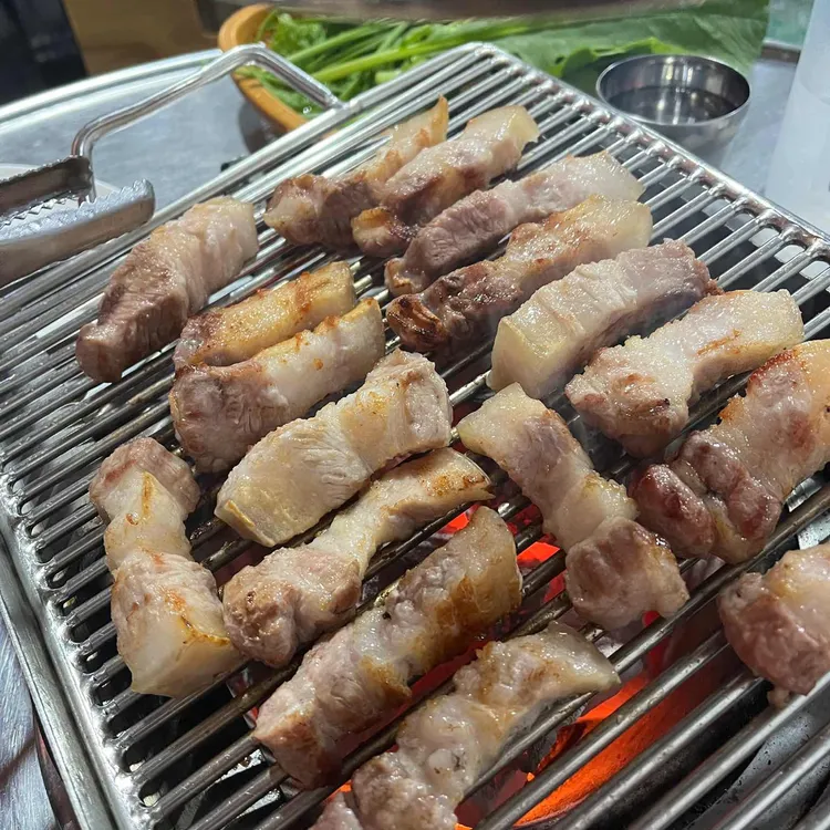 삼겹살화덕구이 사진