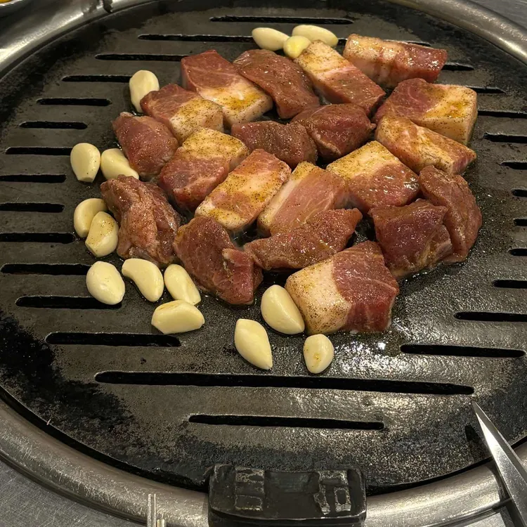저팔계콧구멍 사진