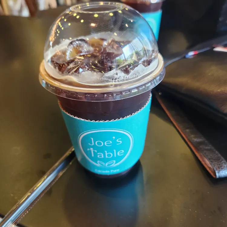 Joe's table 사진