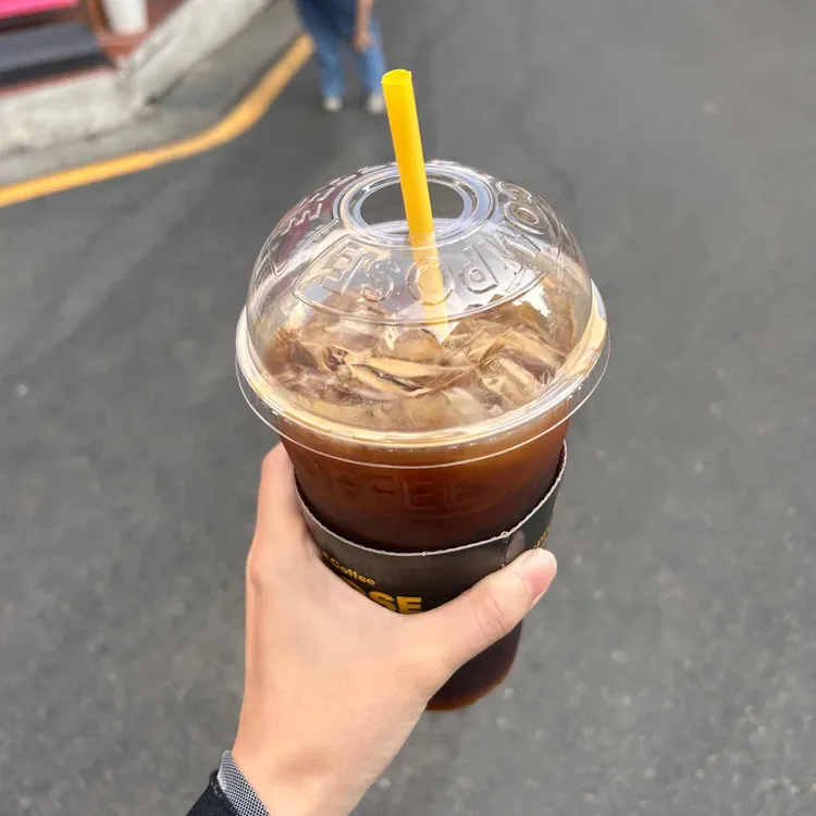 컴포즈커피 사진