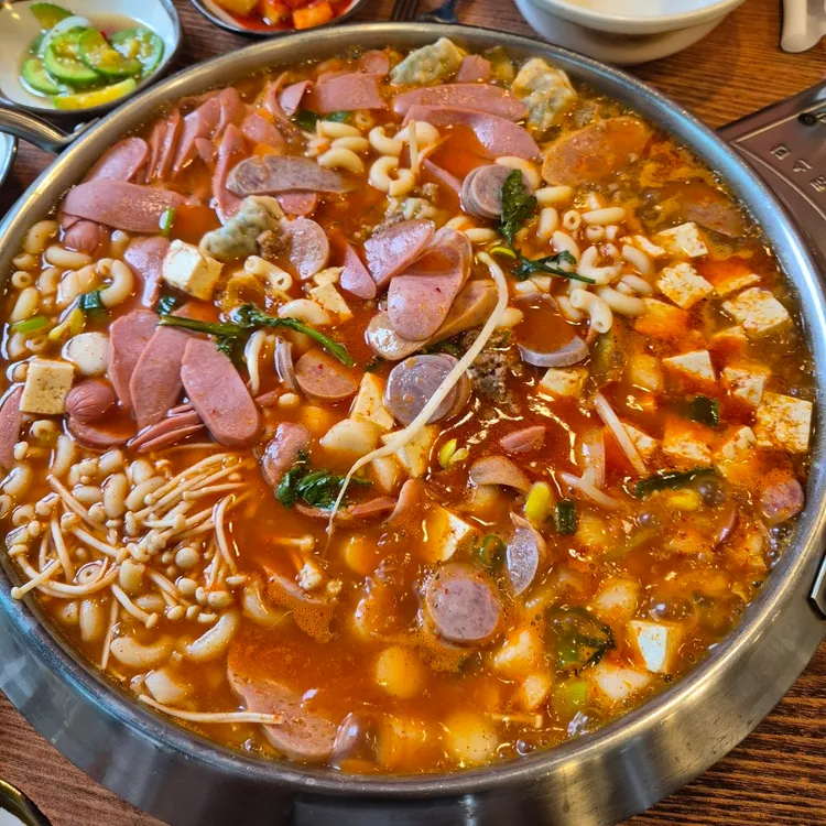 온마리춘천닭갈비&부대찌개 사진