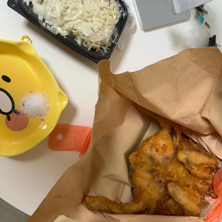 칠분통닭 사진