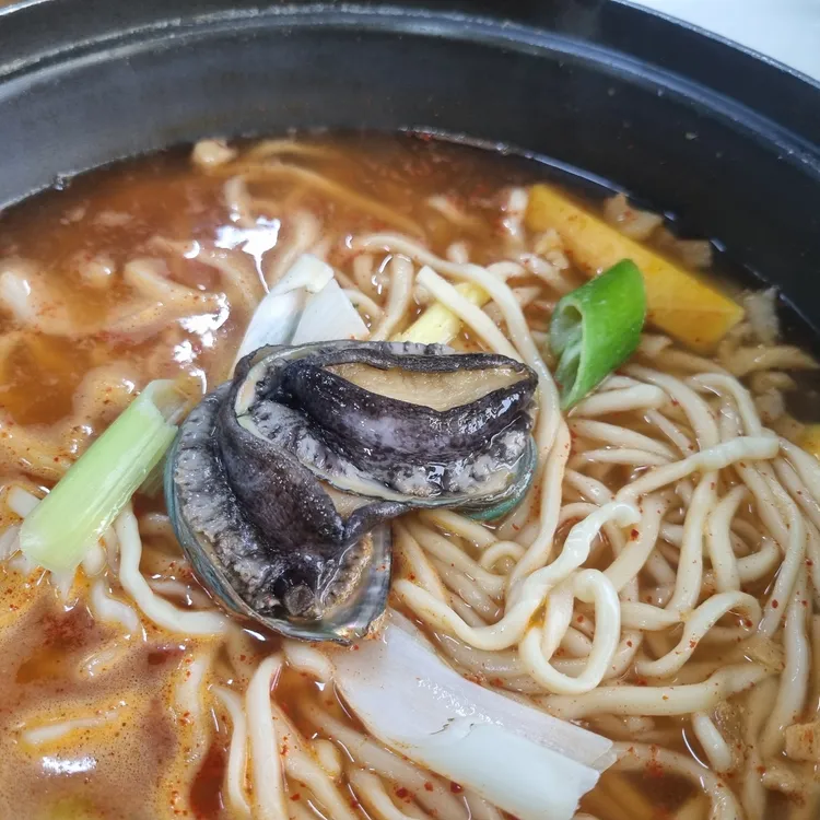 도래전복바지락칼국수 사진