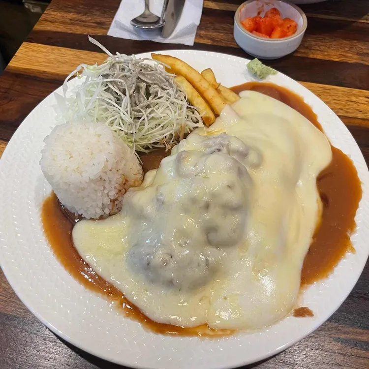 좁은식당 사진
