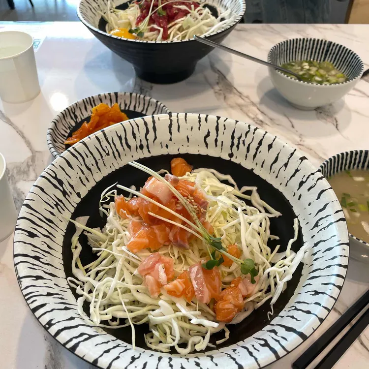 육회바른연어 사진