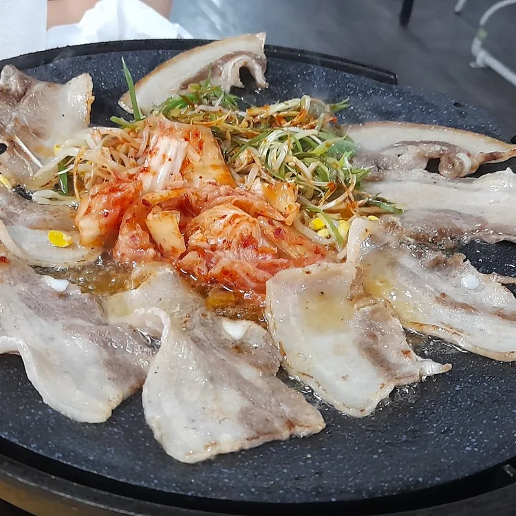 윤이냉삼집 사진