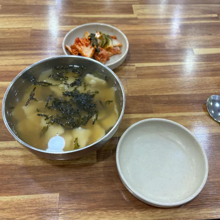 큰집멸치국수 사진