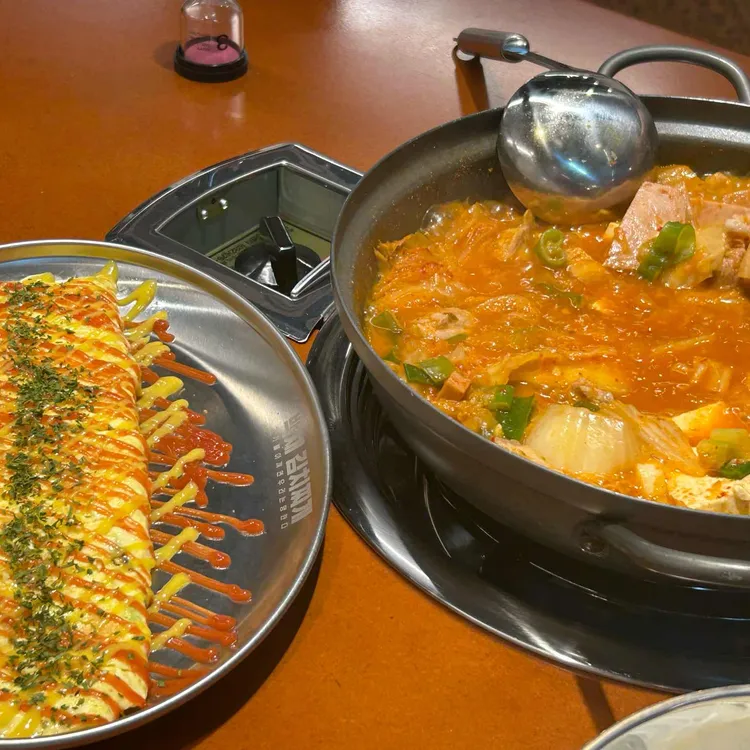 백채김치찌개 사진