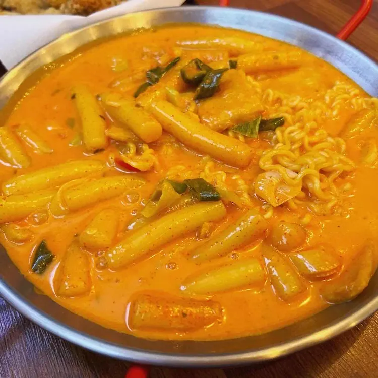 부어치킨 사진