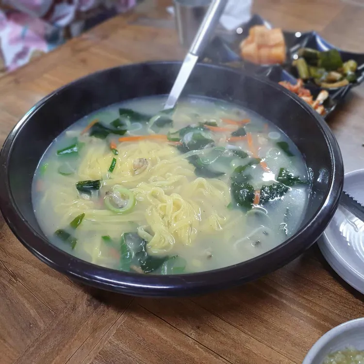 영진보말칼국수 사진