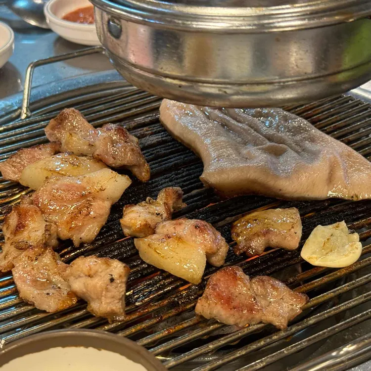 덕이네 돼지뽈살 사진