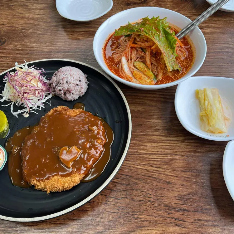 망향비빔국수 사진