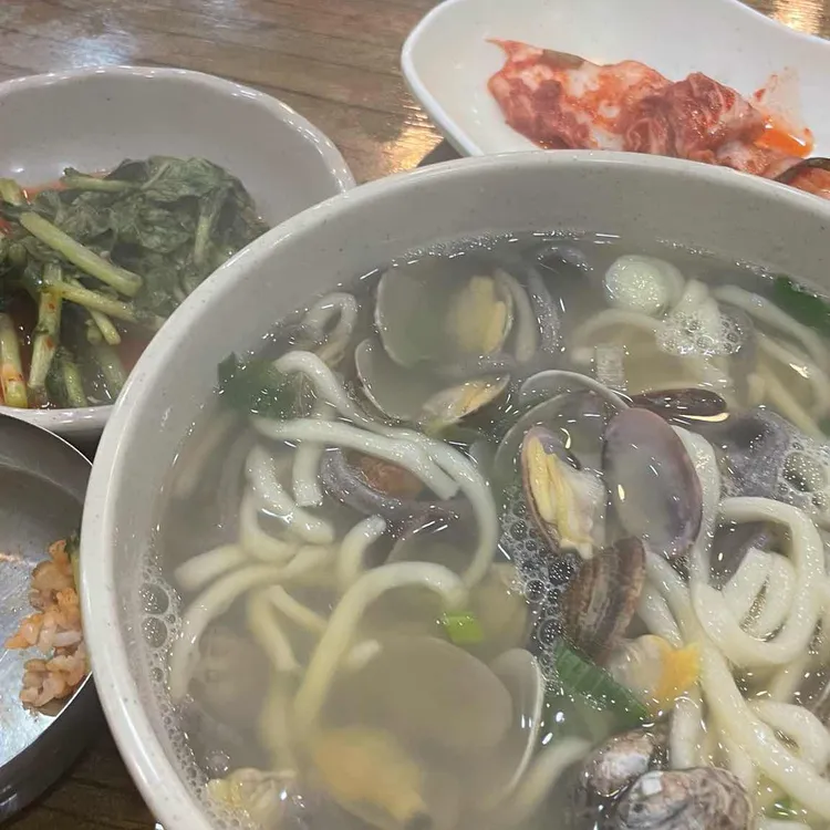 청마루칼국수 사진