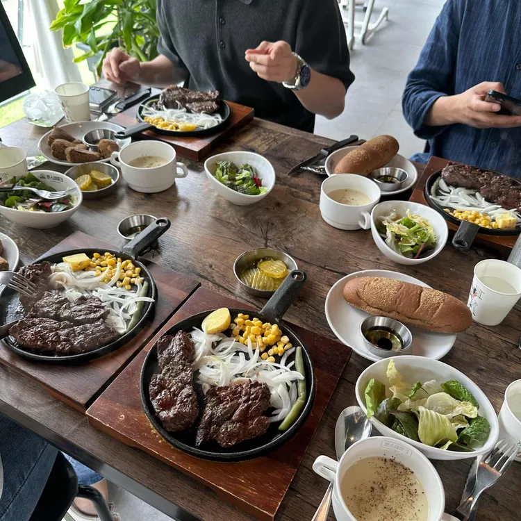 훗스테이크 사진