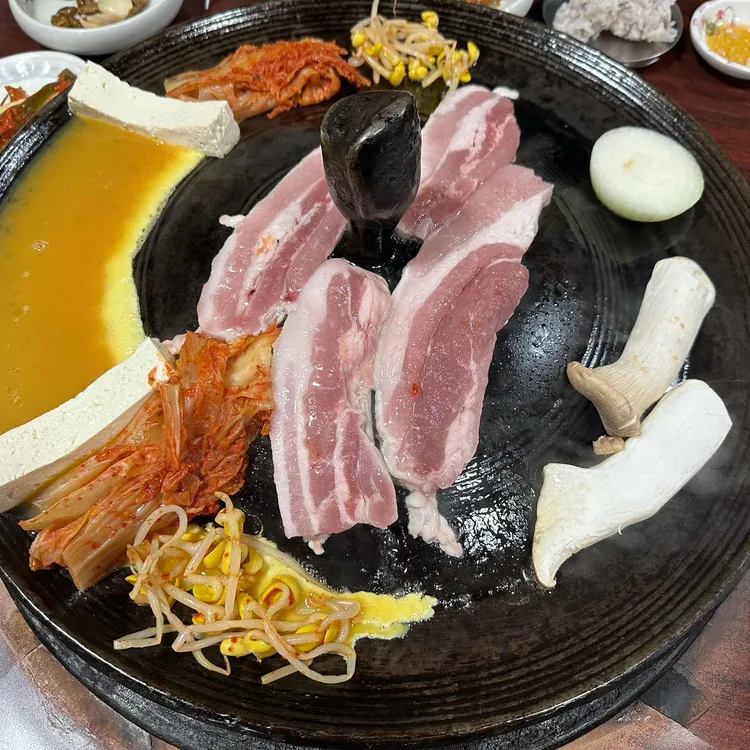 전주맛집 왕뚜껑 삼겹살 사진