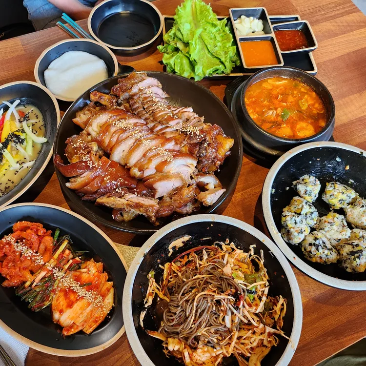 더맛있는족발보쌈 사진