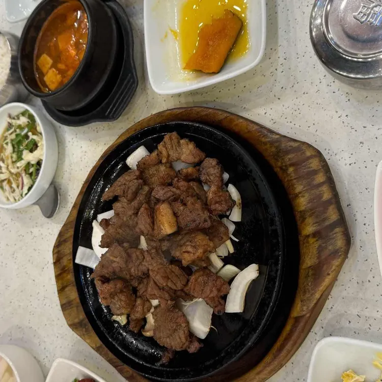 띠울석갈비 사진