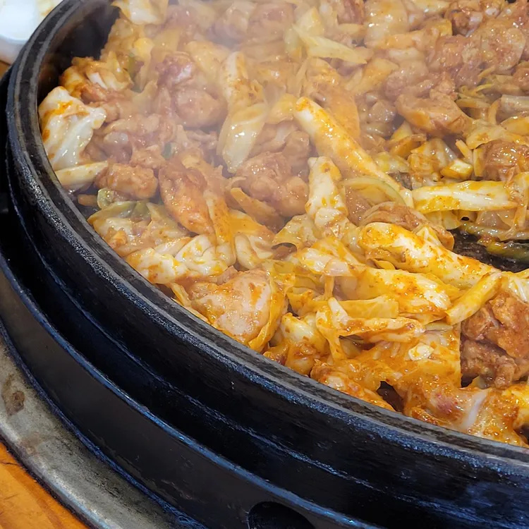 춘천유명닭갈비 사진