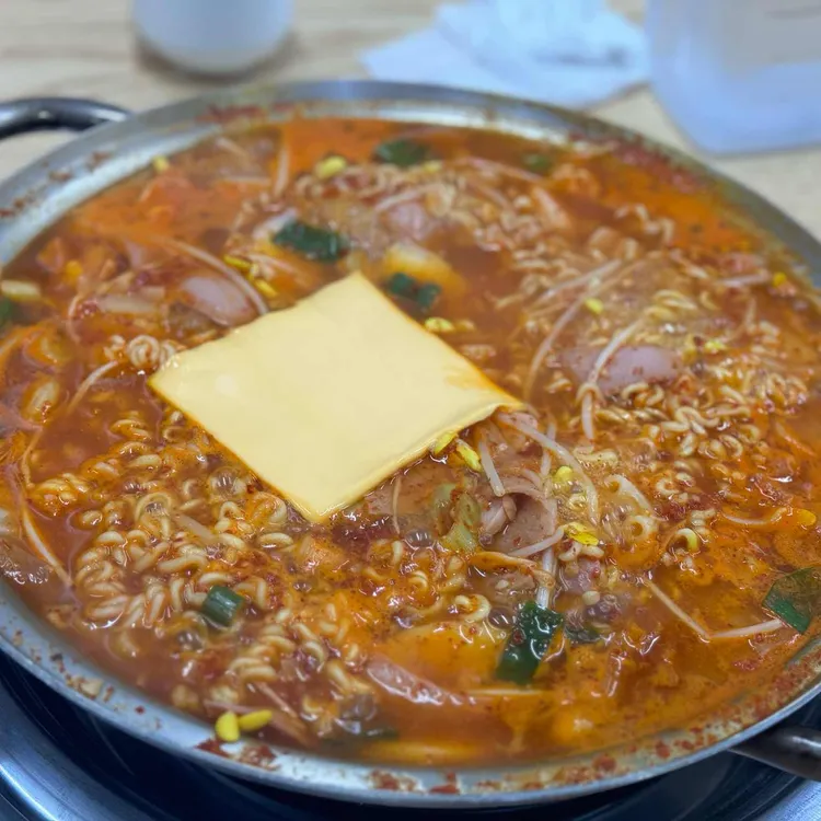착한부대찌개 사진