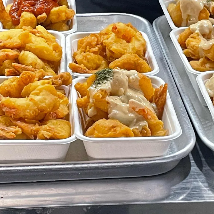 스테이션 사진